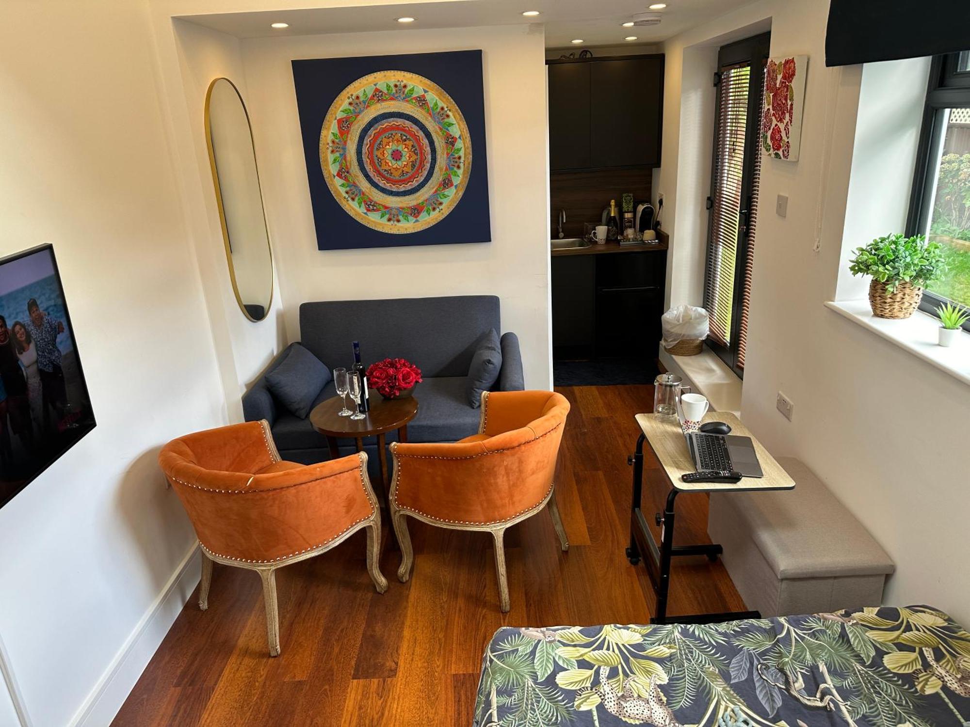 Bespoke Gallery Guesthouse هيندون المظهر الخارجي الصورة