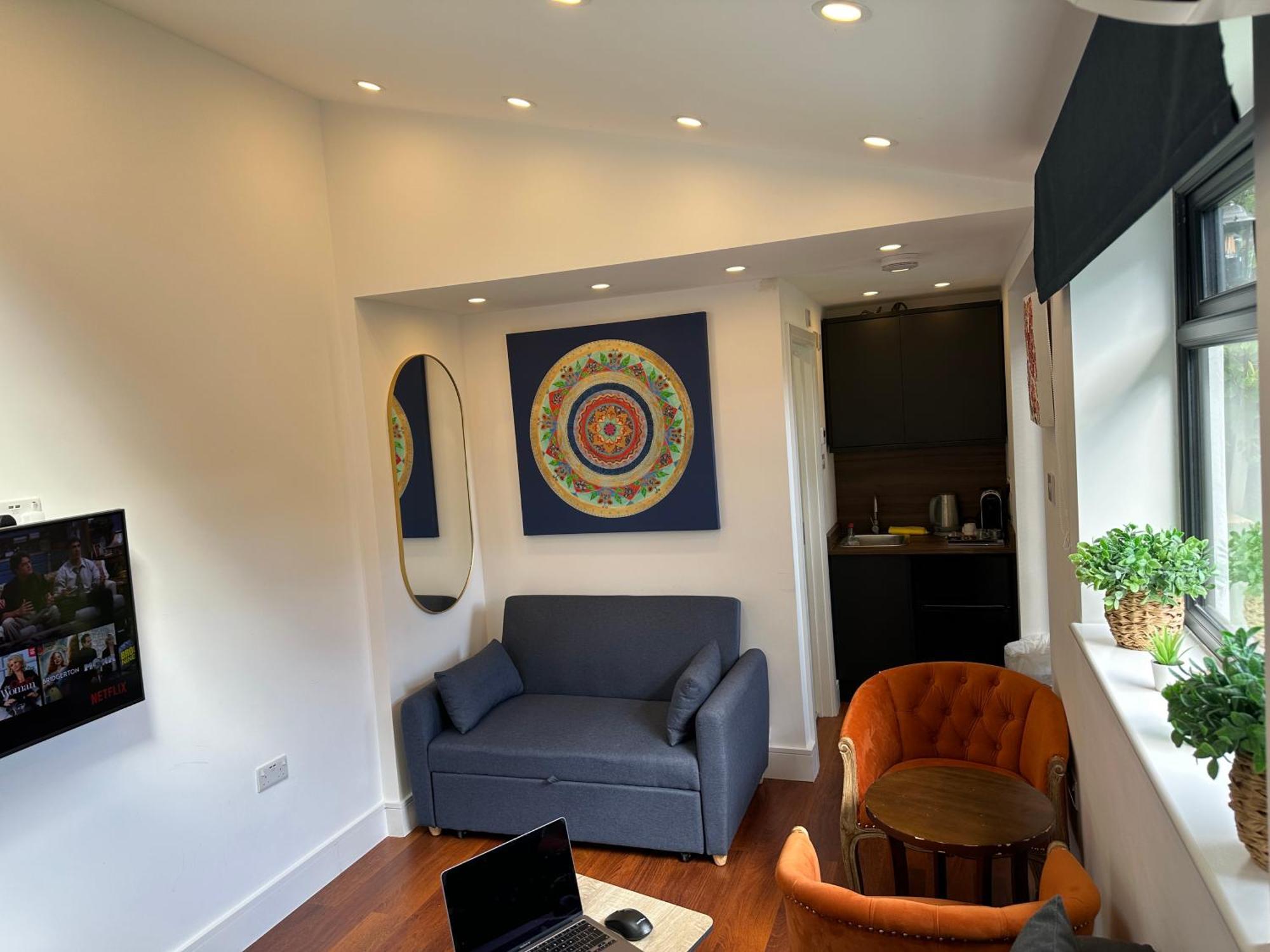 Bespoke Gallery Guesthouse هيندون المظهر الخارجي الصورة