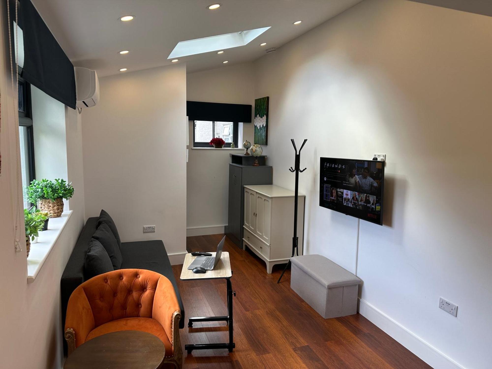 Bespoke Gallery Guesthouse هيندون المظهر الخارجي الصورة
