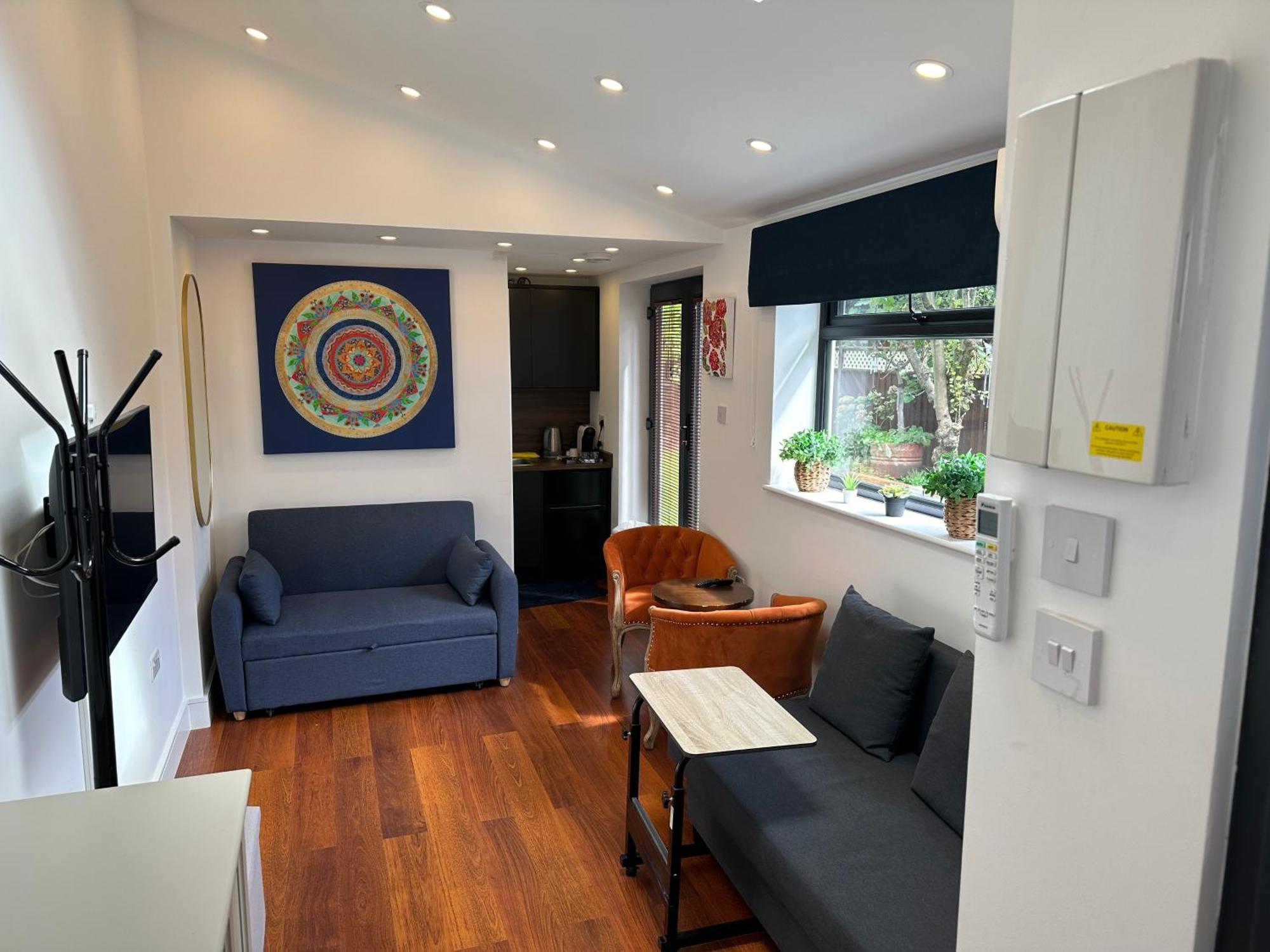 Bespoke Gallery Guesthouse هيندون المظهر الخارجي الصورة
